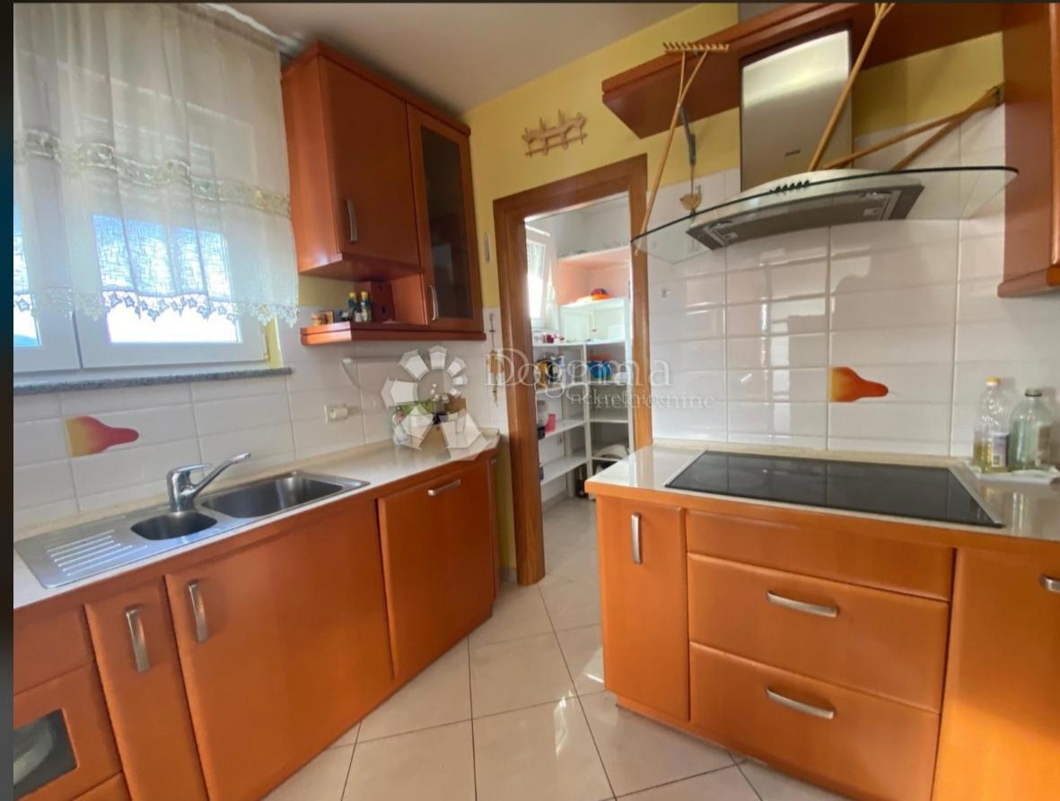 Allogio Rešetari, Kastav, 133,01m2