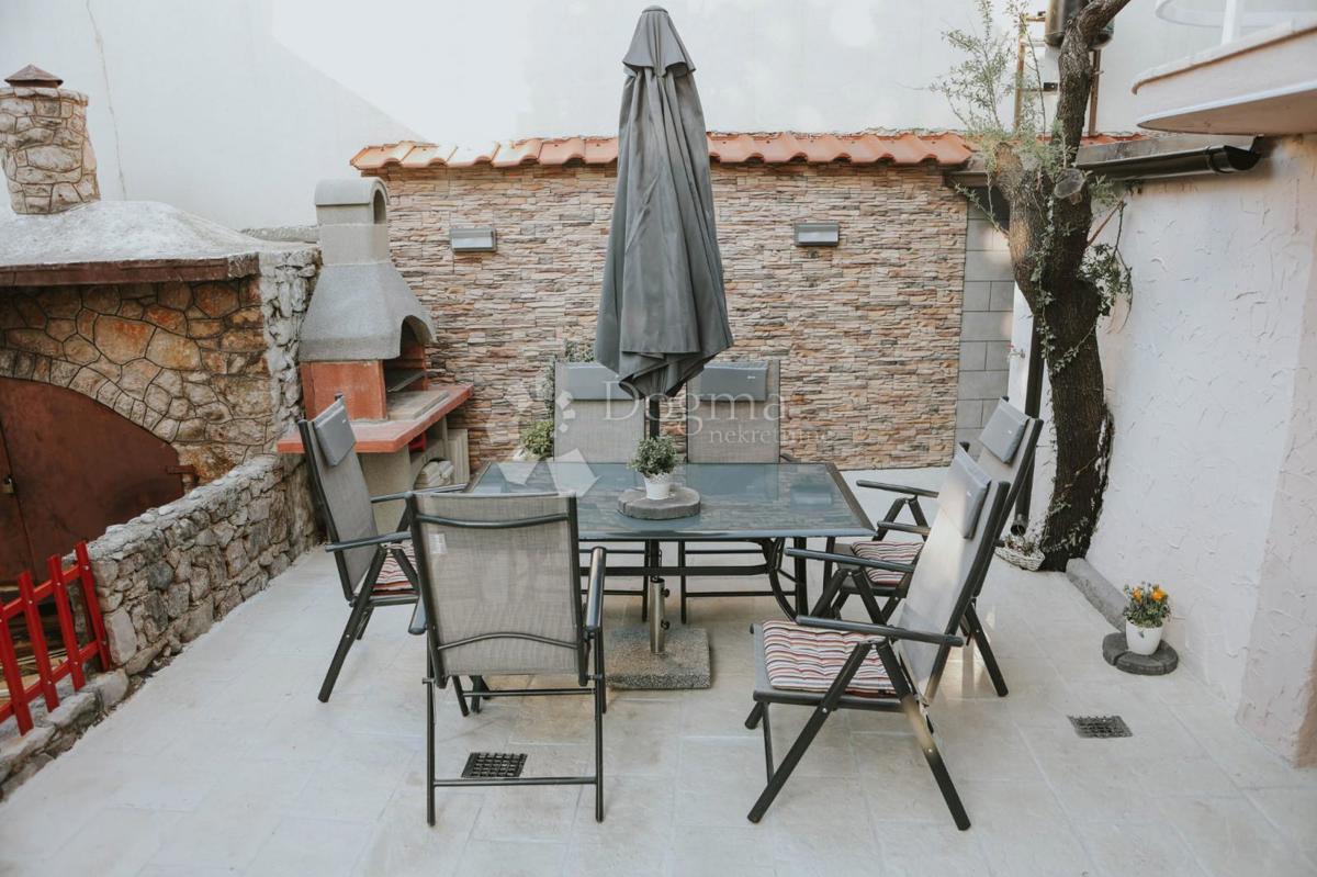 Casa Cesarica, Karlobag, 192m2