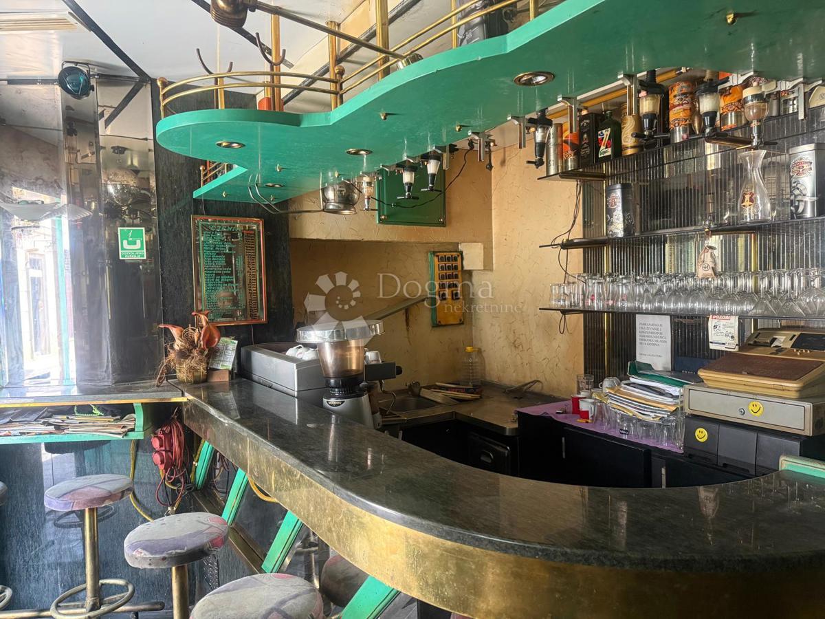 Locale commerciale Centar, Samobor, 74m2