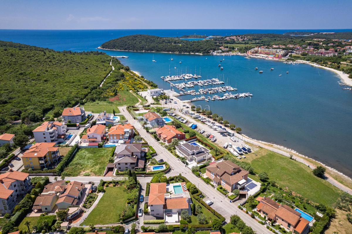 Villa di lusso vicino a marina Porto Volme