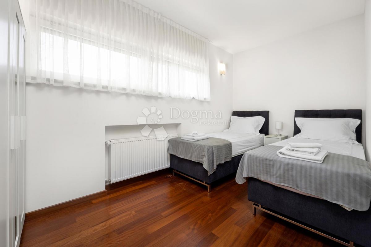 Villa di lusso vicino a marina Porto Volme