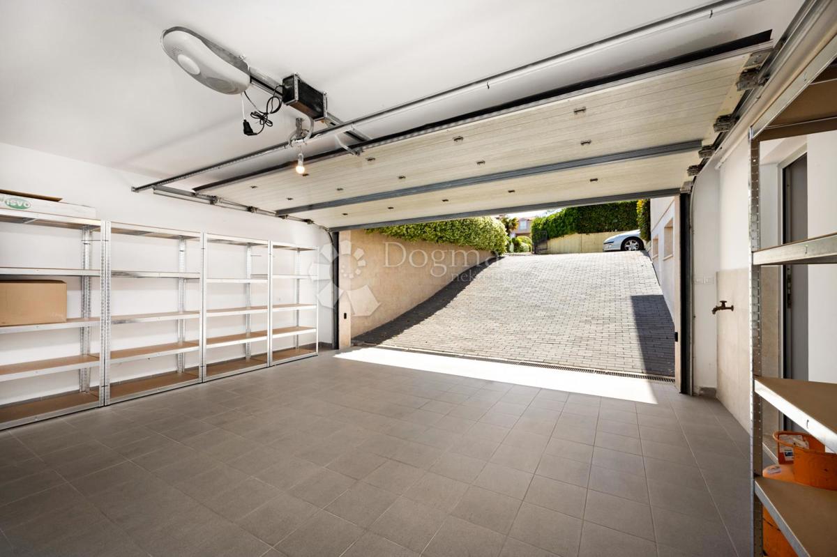 Villa di lusso vicino a marina Porto Volme