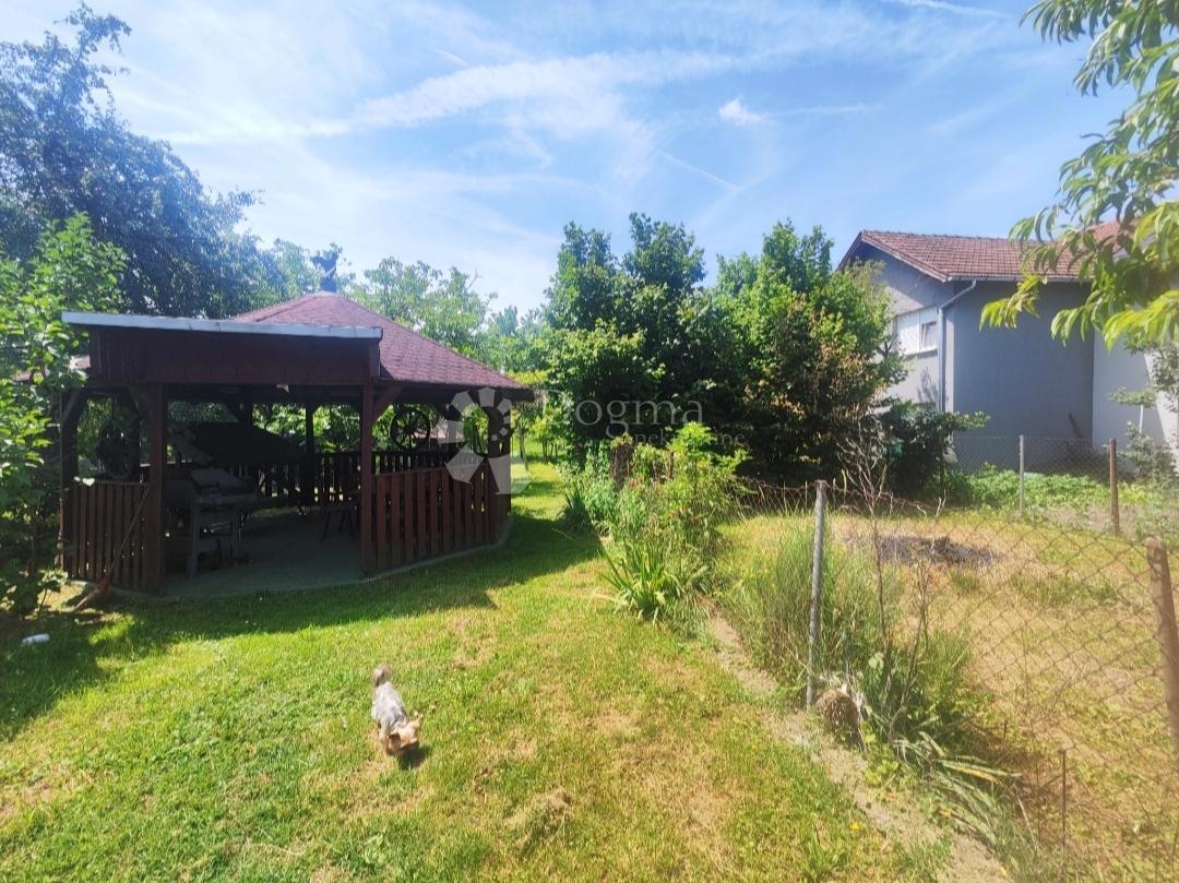 Albergo Centar, Velika Gorica, 1.964m2