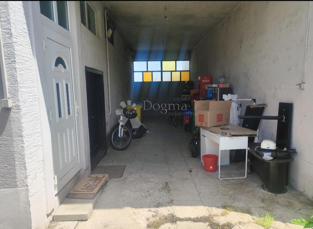 Albergo Centar, Velika Gorica, 1.964m2