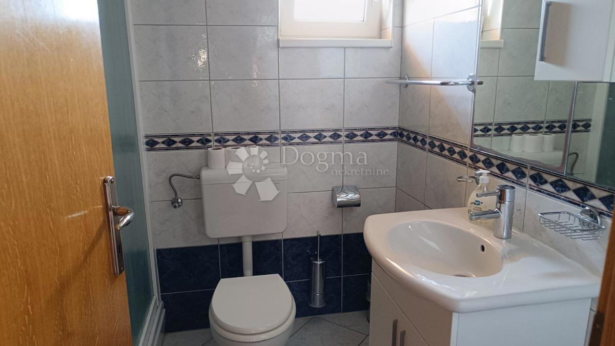 Appartamento Bogovići, Malinska-Dubašnica, 61m2