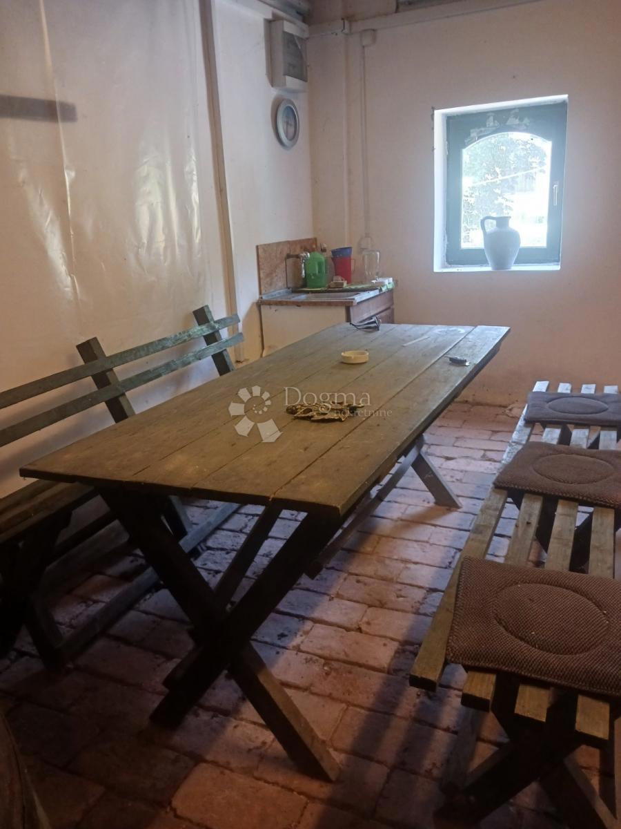 Casa Zmajevac, Kneževi Vinogradi, 155m2