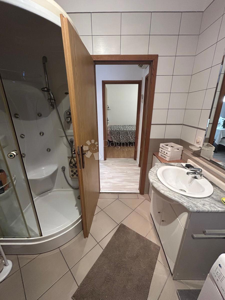 Appartamento Kremenići, Malinska-Dubašnica, 72m2