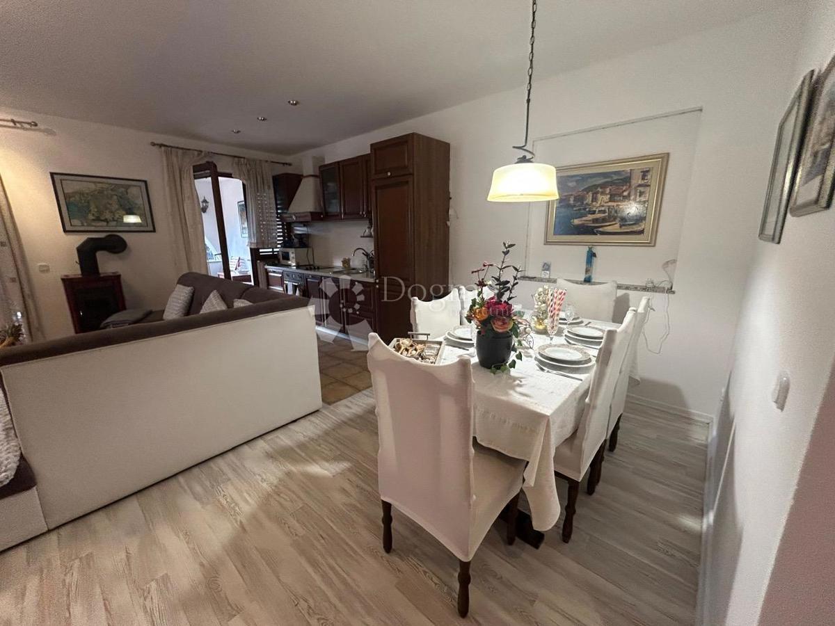 Appartamento Kremenići, Malinska-Dubašnica, 72m2