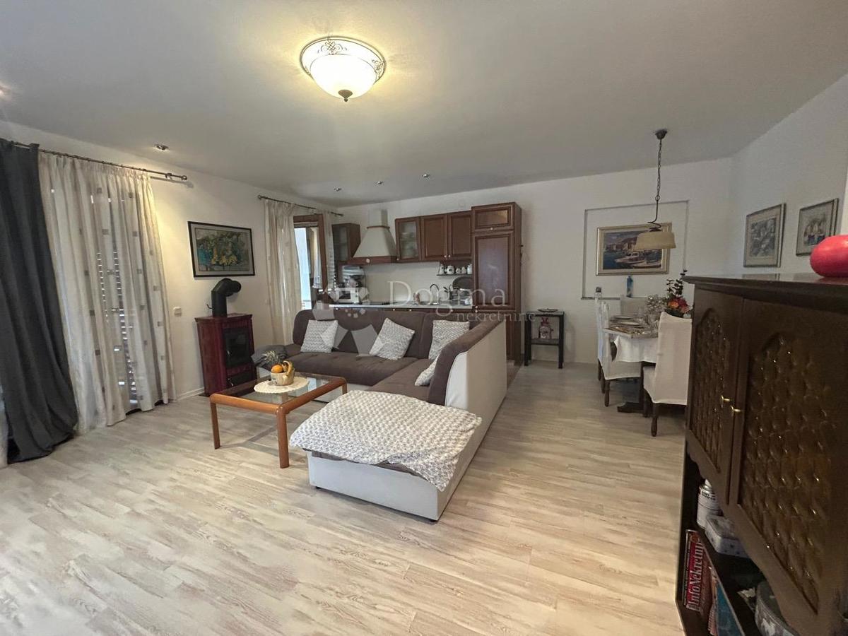 Appartamento Kremenići, Malinska-Dubašnica, 72m2