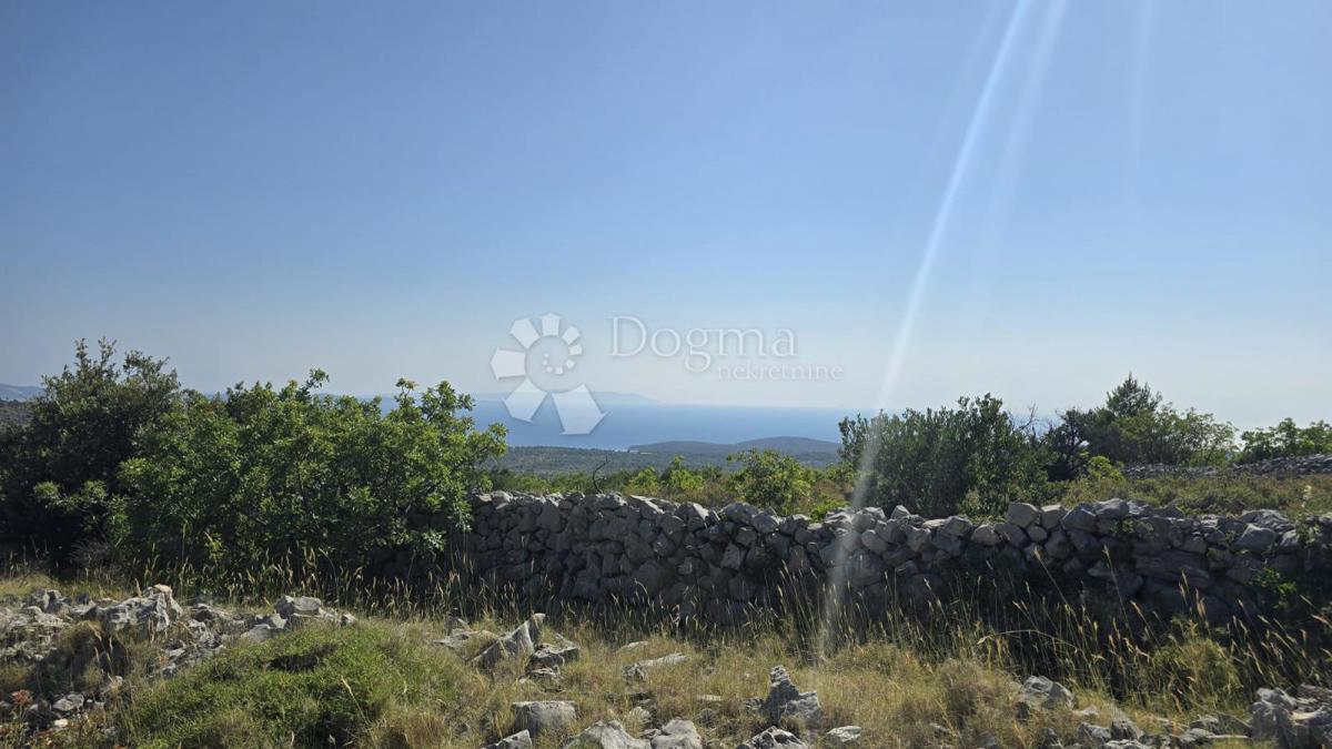 Terreno agricolo Milna, 9.819m2