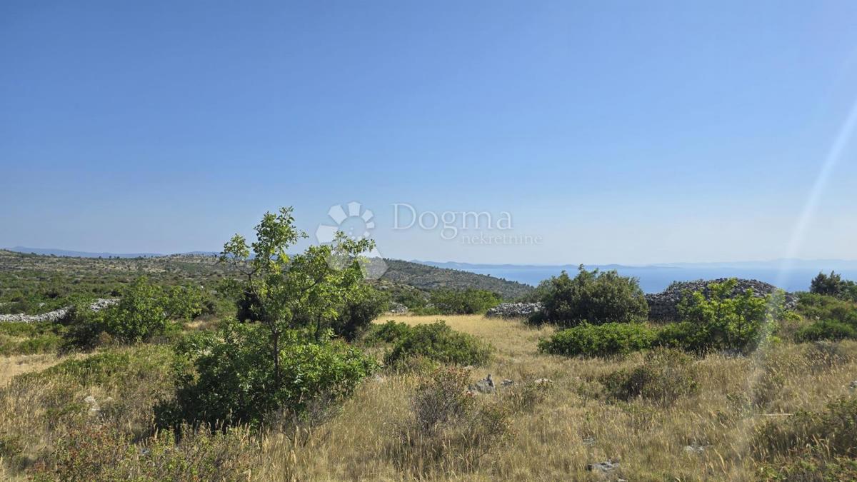 Terreno agricolo Milna, 9.819m2