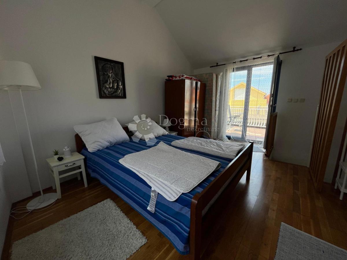 Casa Betina, Tisno, 81m2