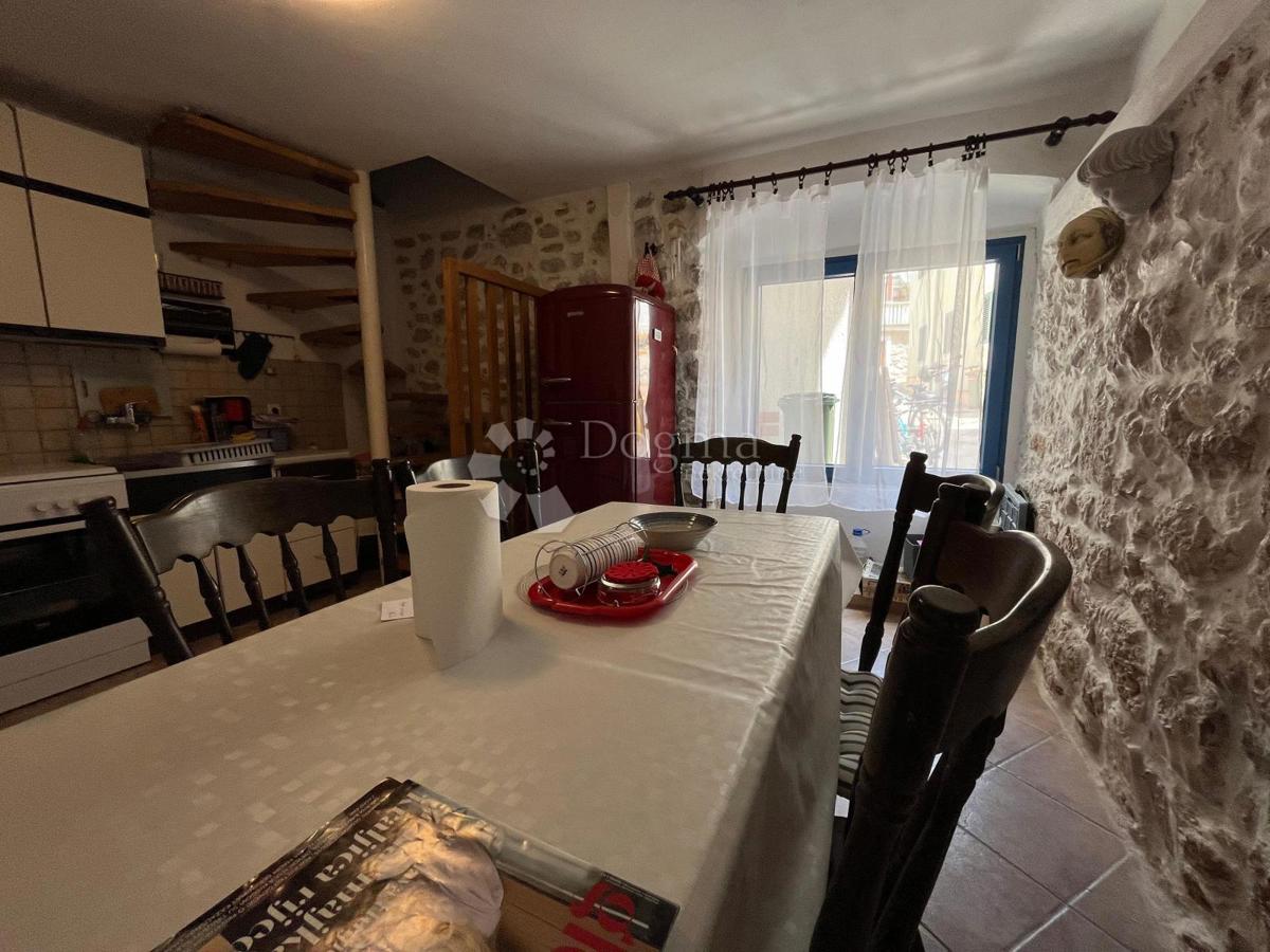 Casa Betina, Tisno, 81m2