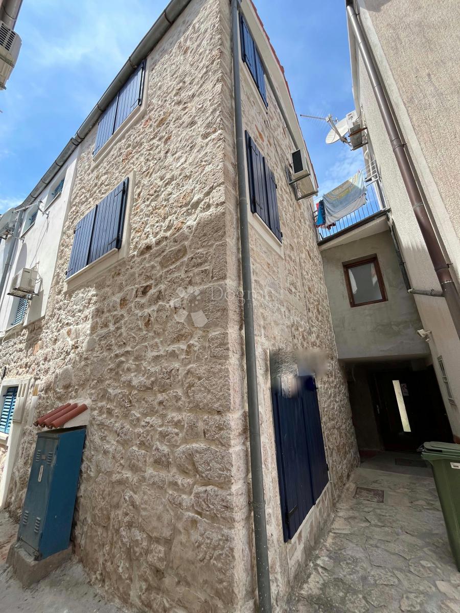 Casa Betina, Tisno, 81m2