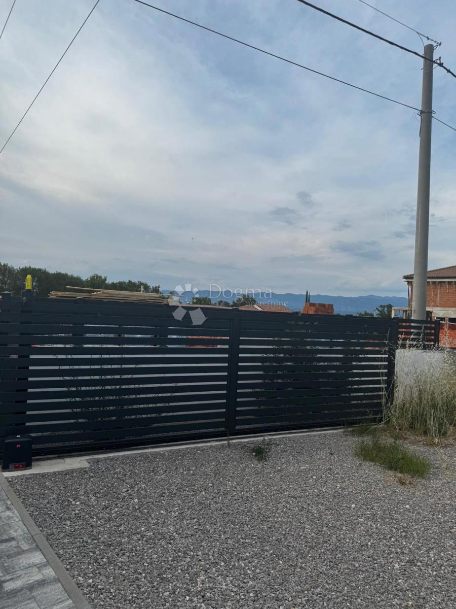 Casa Rasopasno, Dobrinj, 200m2