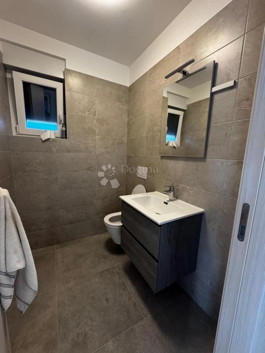 Casa Rasopasno, Dobrinj, 200m2