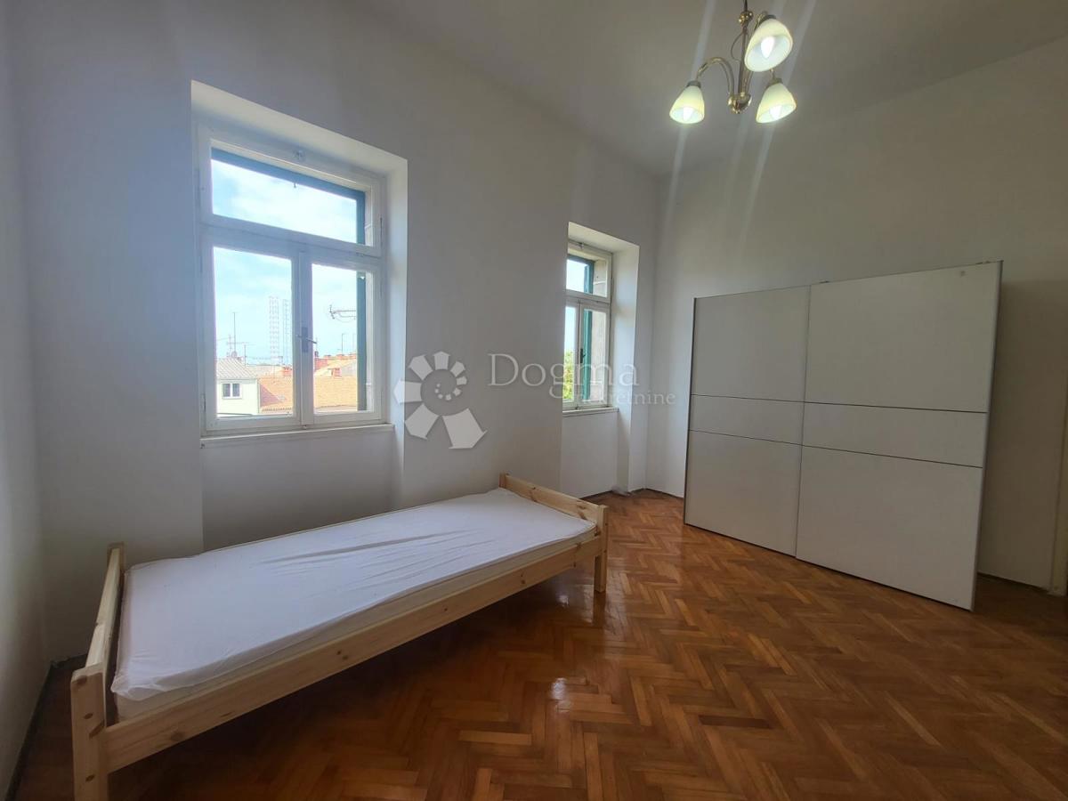 Allogio Centar, Pula, 66,76m2