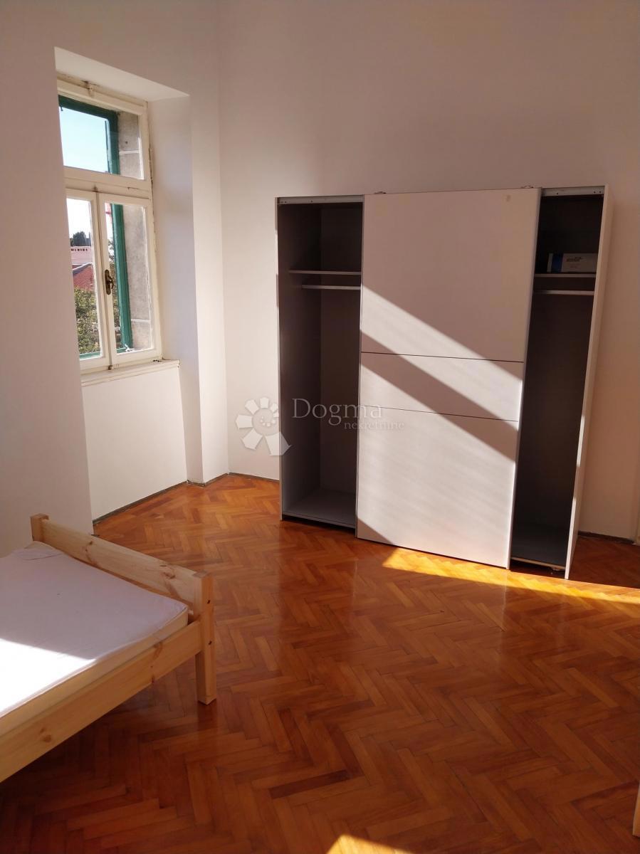 Allogio Centar, Pula, 66,76m2