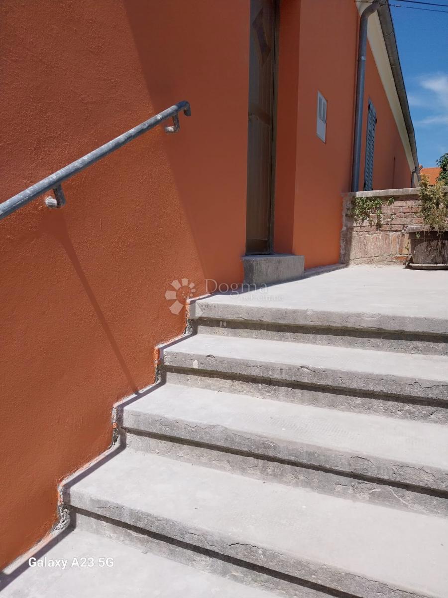 Allogio Centar, Pula, 66,76m2