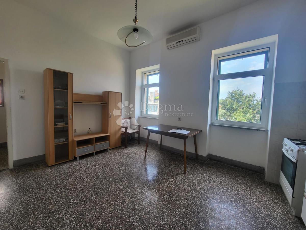 Allogio Centar, Pula, 66,76m2