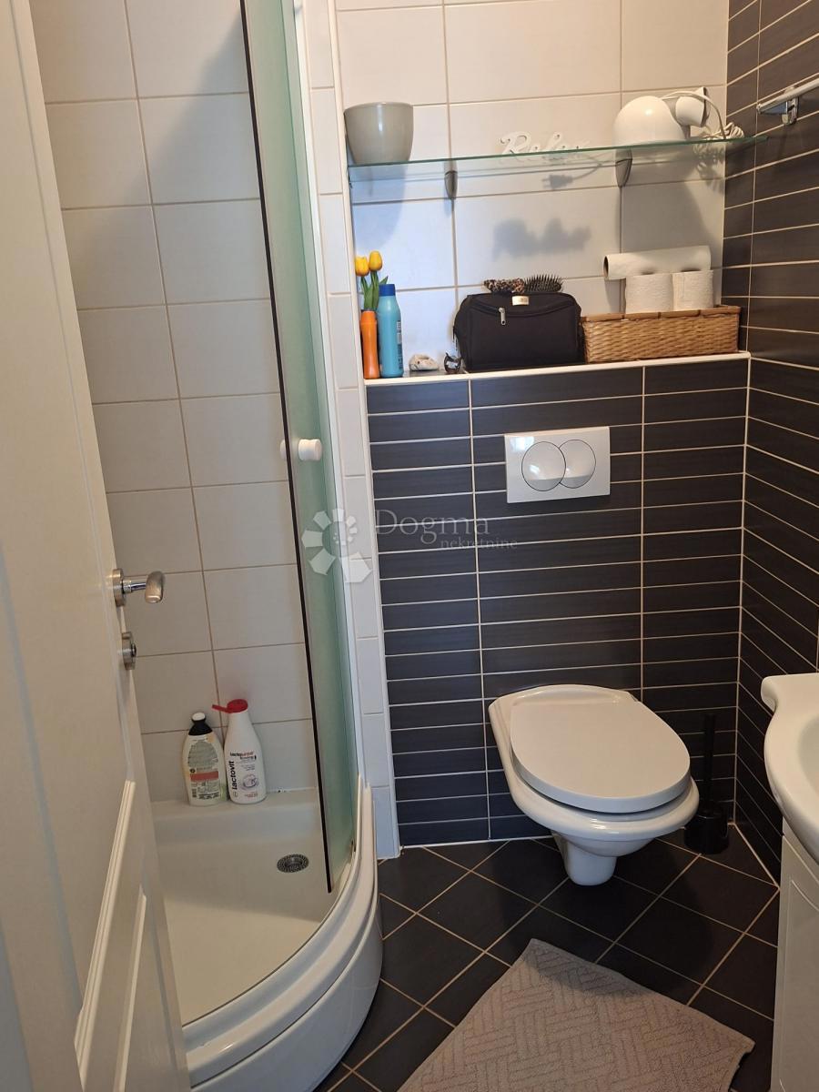 Appartamento 54m2 Pakoštane - pronto per essere abitato, posizione privilegiata