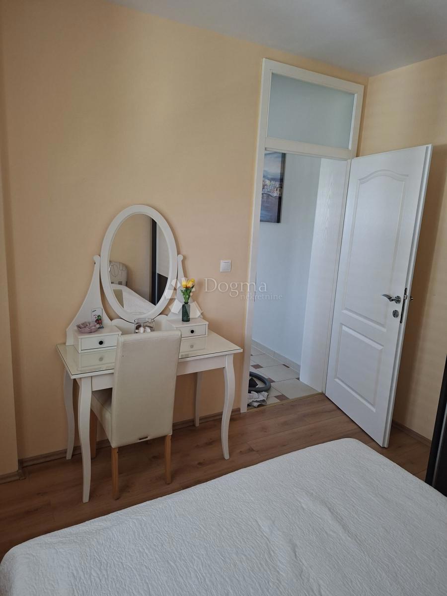 Appartamento 54m2 Pakoštane - pronto per essere abitato, posizione privilegiata