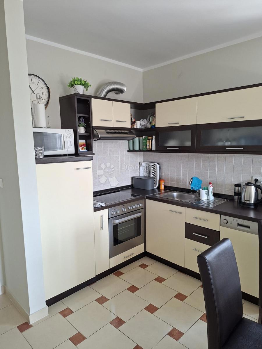 Appartamento 54m2 Pakoštane - pronto per essere abitato, posizione privilegiata