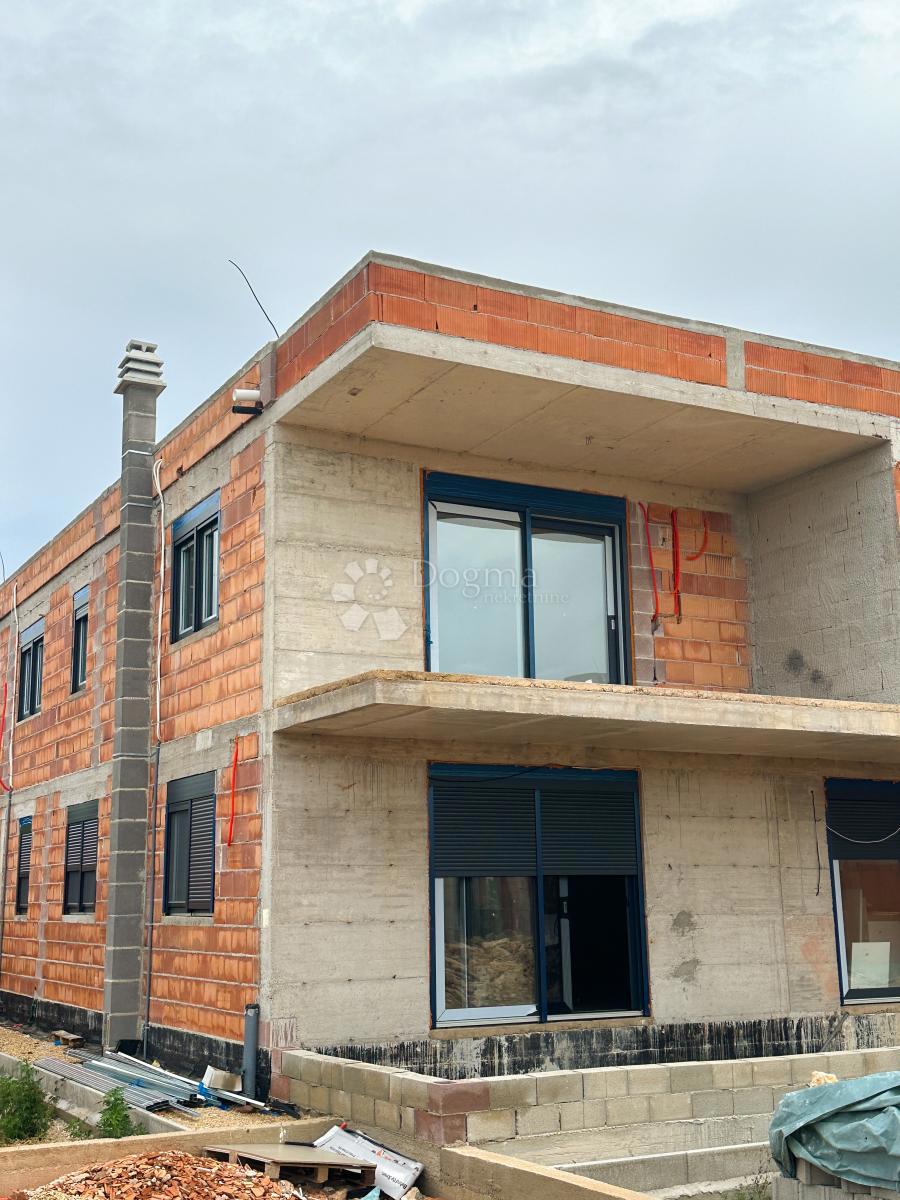 Allogio Pakoštane, 65m2