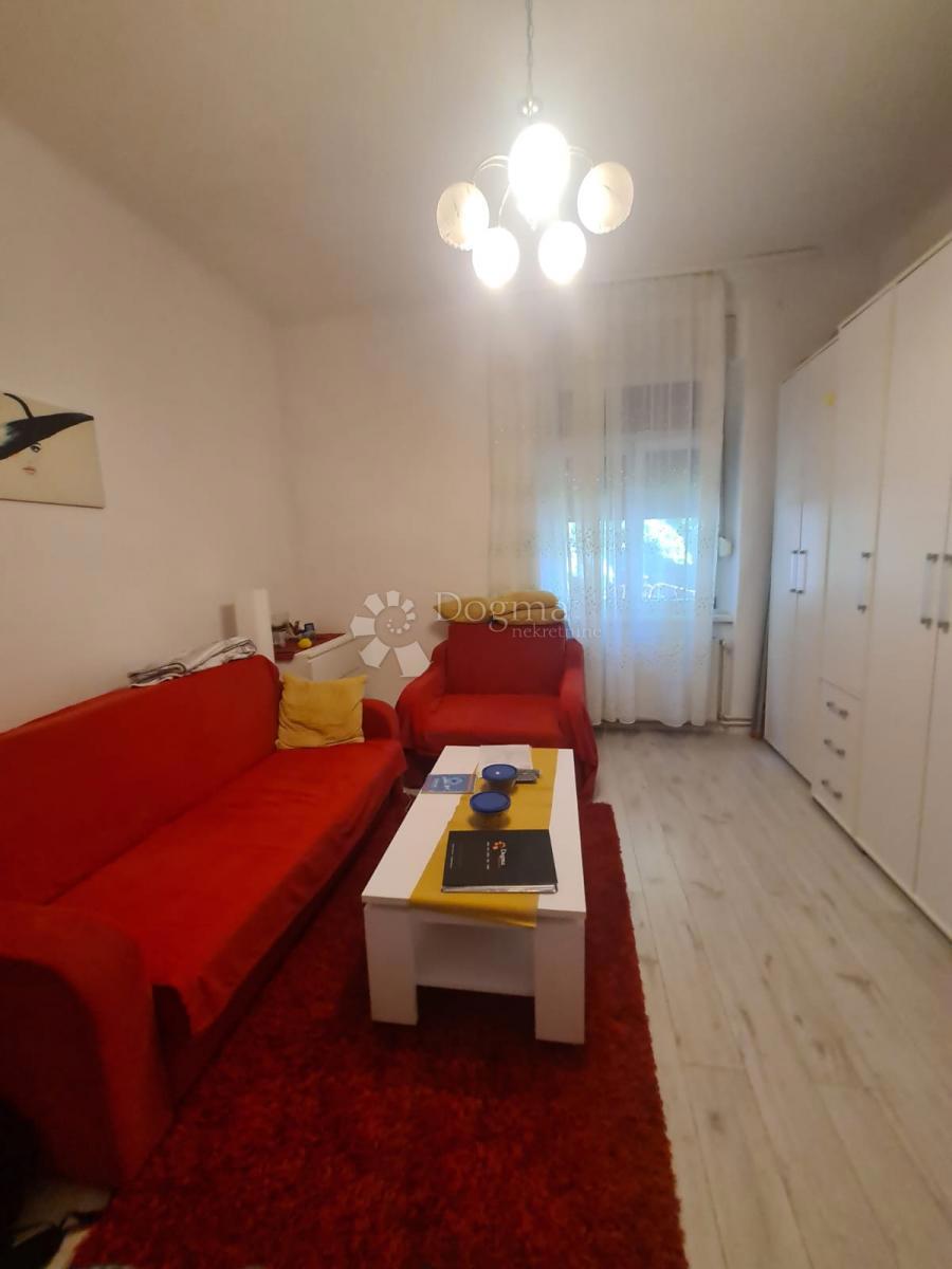 Allogio Centar, Gornji Grad - Medveščak, 33m2