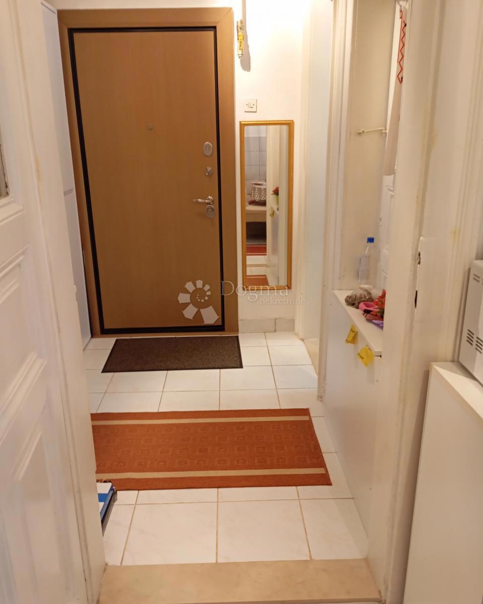 Allogio Centar, Gornji Grad - Medveščak, 33m2