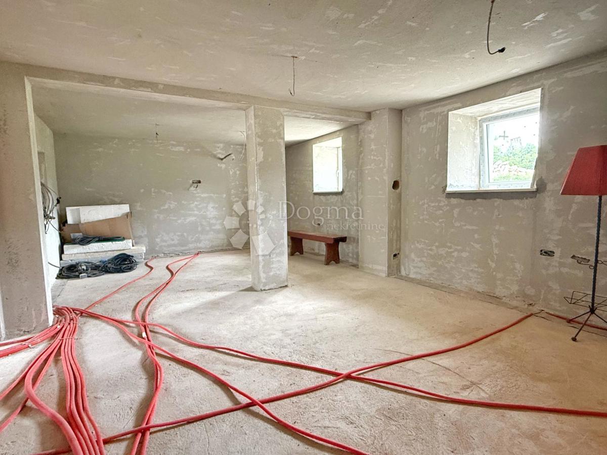 OTTIMA CASA IN FASE ROHBAU - OFFERTA SOLO DA DOGMA