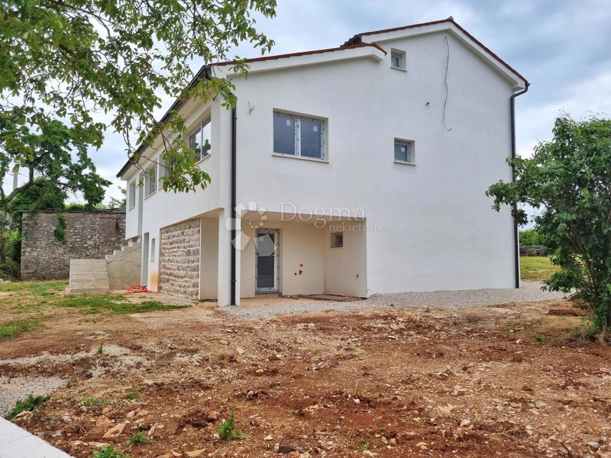 OTTIMA CASA IN FASE ROHBAU - OFFERTA SOLO DA DOGMA