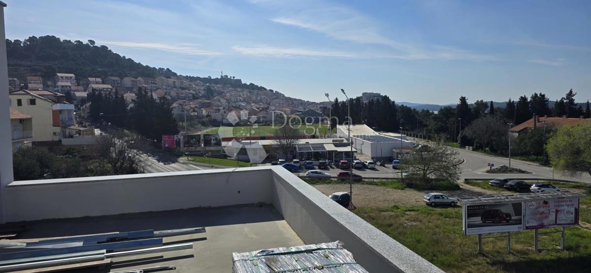 Allogio Crnica, Šibenik, 84,83m2