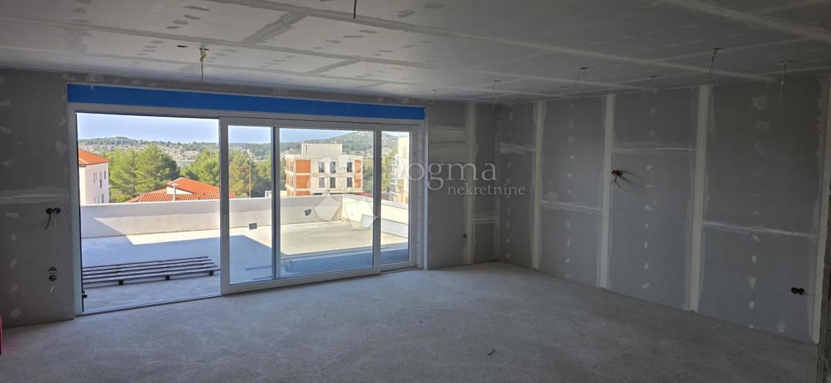 Allogio Crnica, Šibenik, 84,83m2