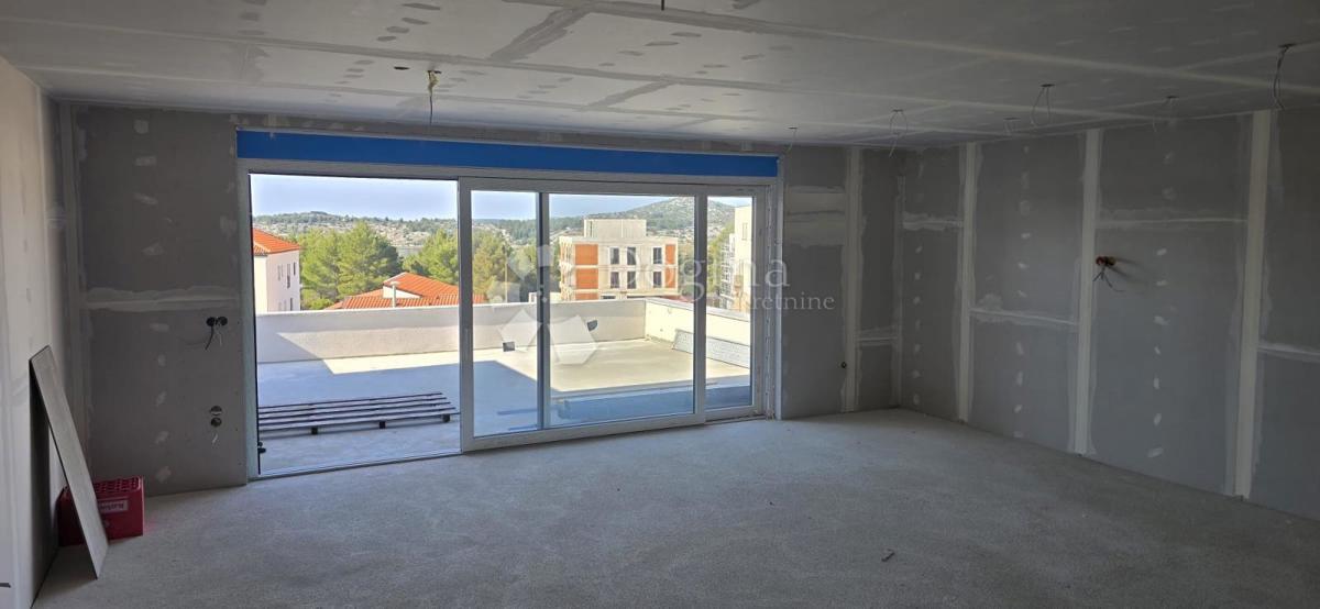 Allogio Crnica, Šibenik, 84,83m2