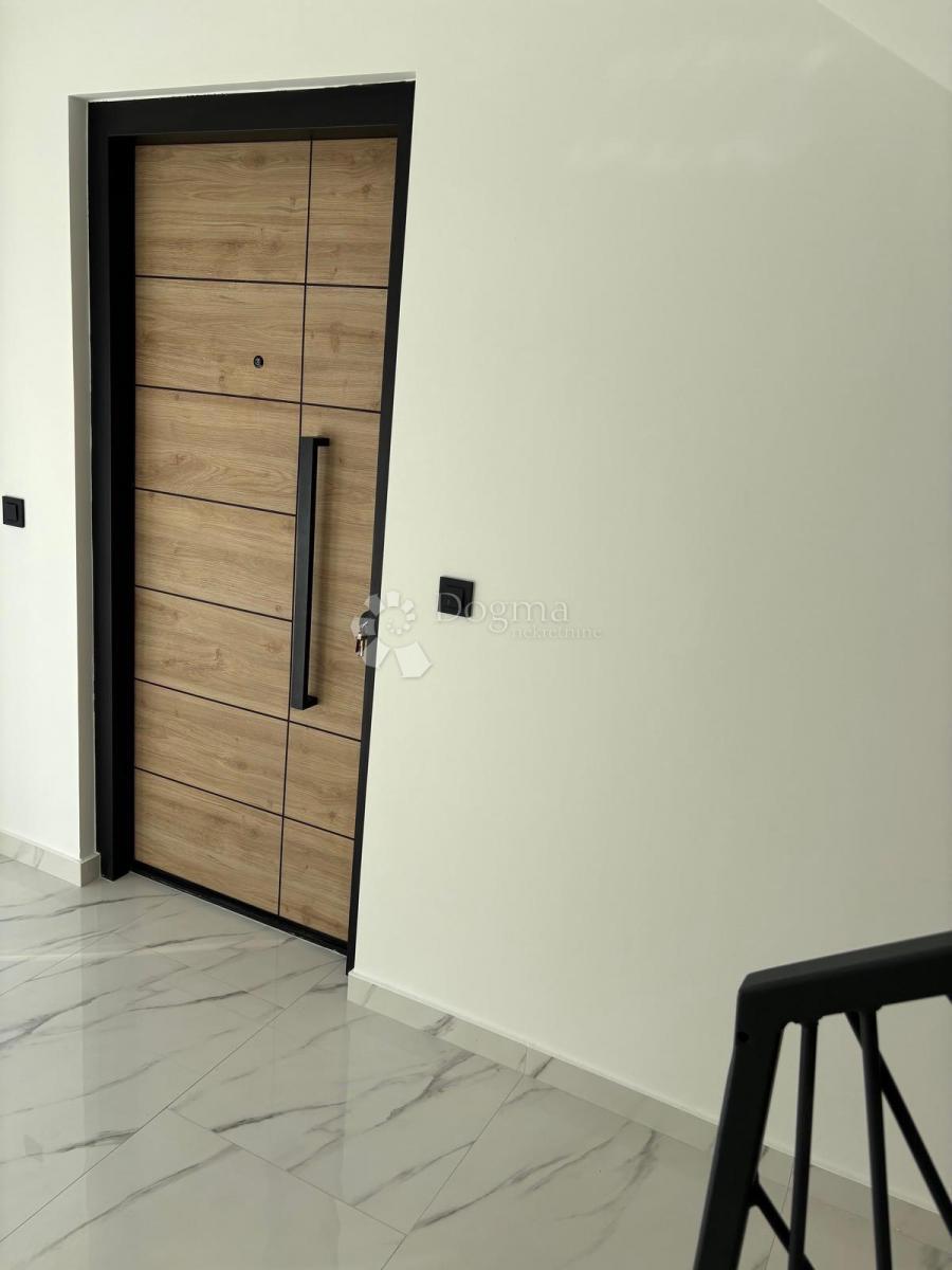 Allogio Škrapavac, Privlaka, 201,83m2