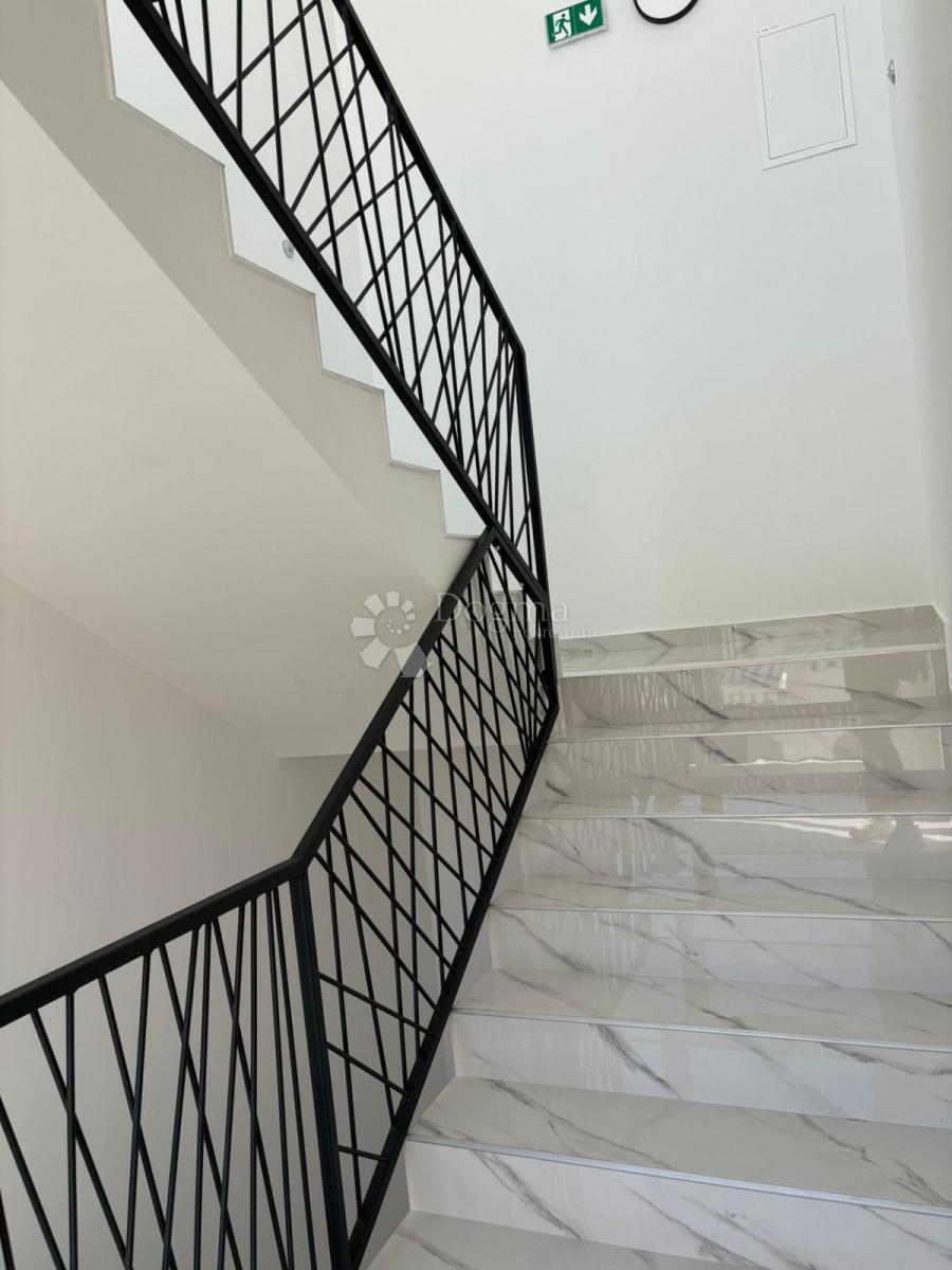 Allogio Škrapavac, Privlaka, 201,83m2