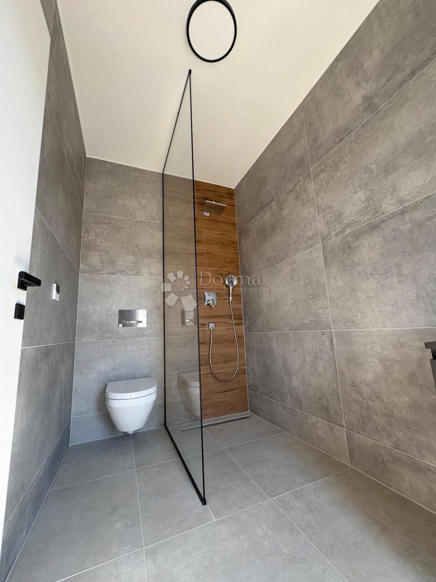 Allogio Škrapavac, Privlaka, 201,83m2