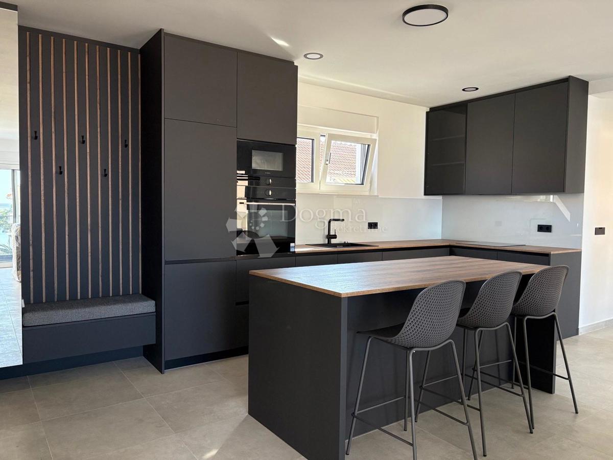 Allogio Škrapavac, Privlaka, 201,83m2