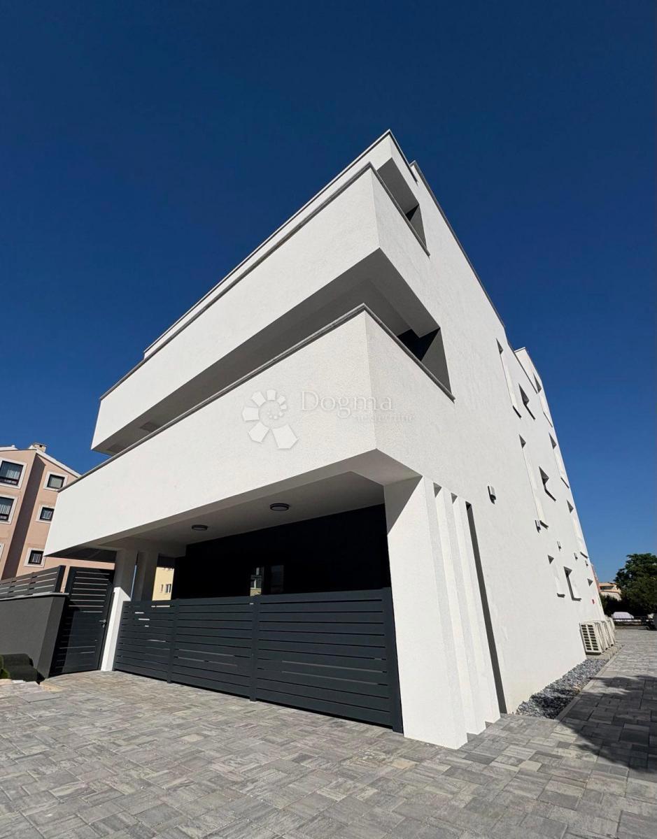 Allogio Škrapavac, Privlaka, 201,83m2