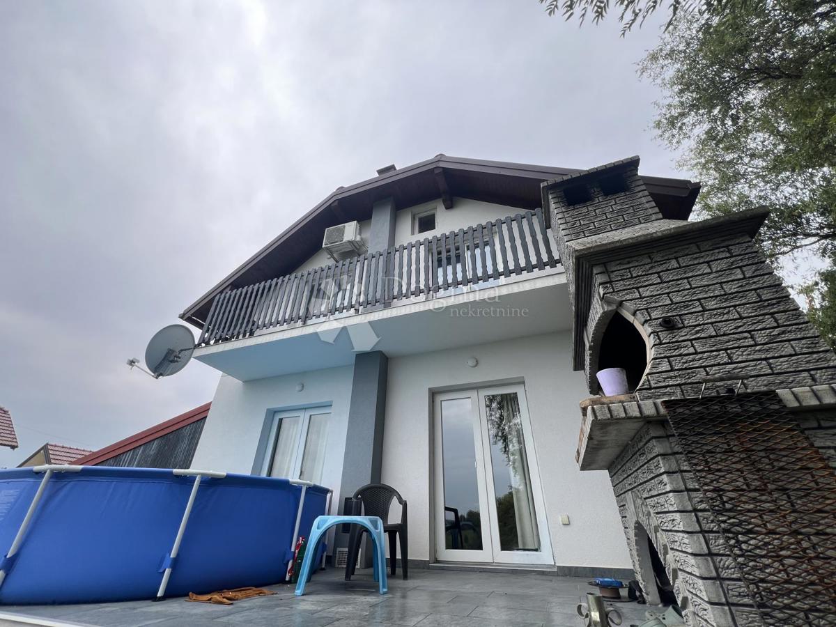 Casa Kloštar Ivanić, 123,97m2