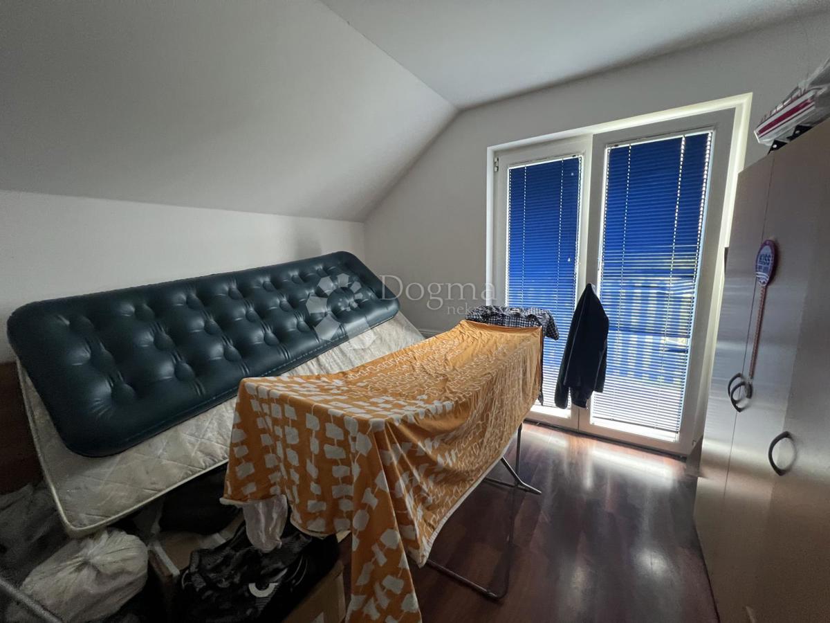 Casa Kloštar Ivanić, 123,97m2