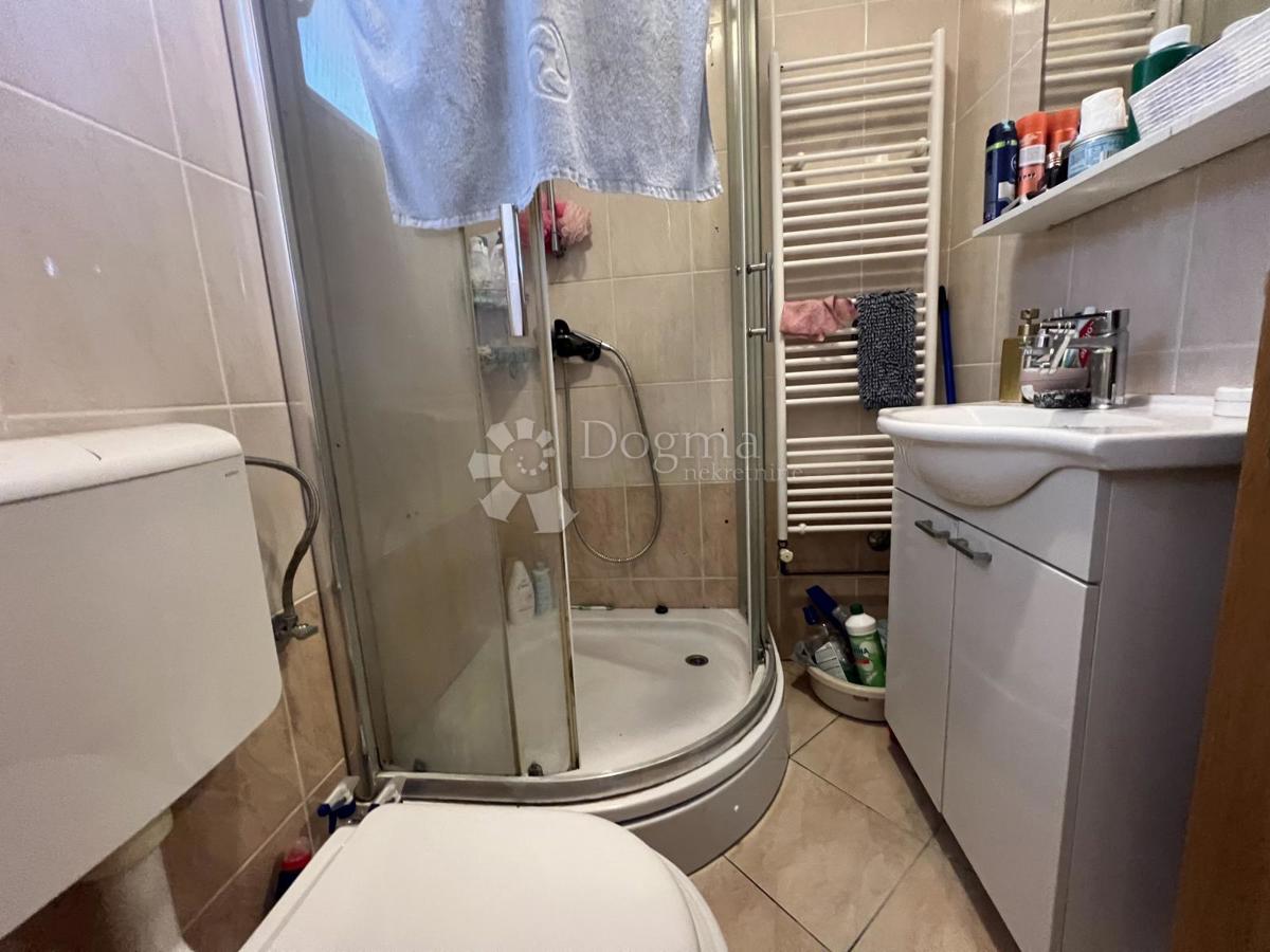 Casa Kloštar Ivanić, 123,97m2