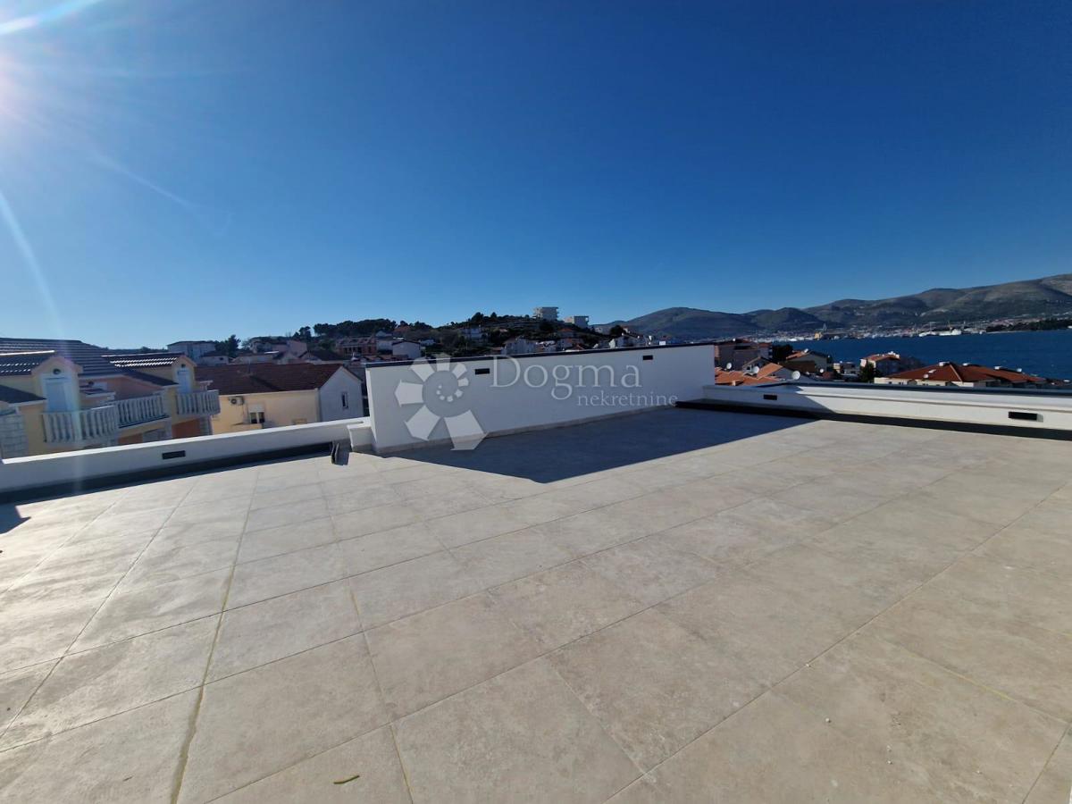 Allogio Okrug Gornji, Okrug, 93,20m2