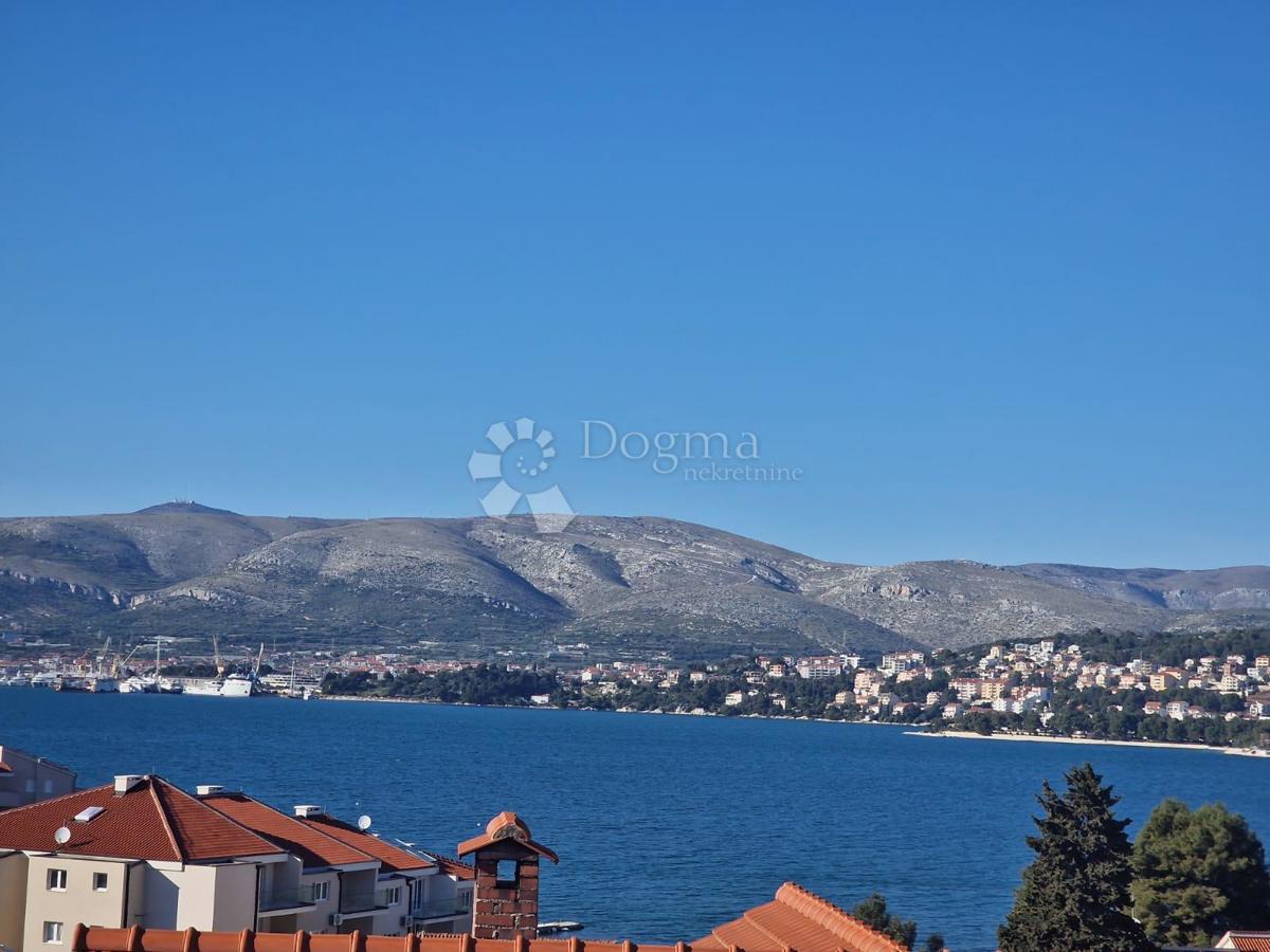 Allogio Okrug Gornji, Okrug, 71,94m2