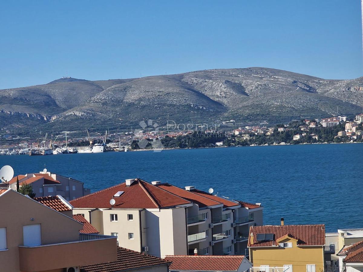 Allogio Okrug Gornji, Okrug, 71,94m2