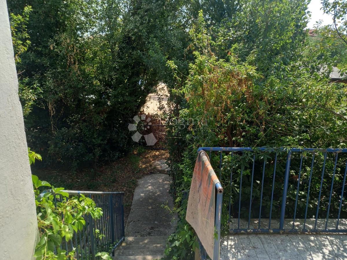 Medolino, casa nel centro della città