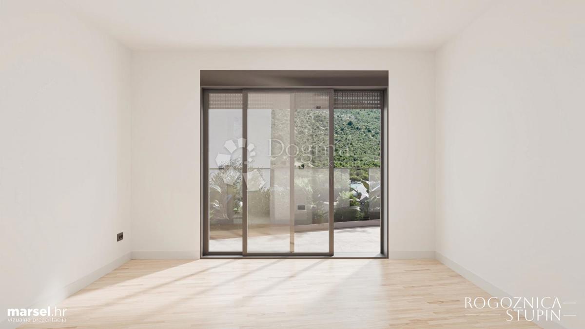 ROGOZNICA - NUOVO EDIFICIO MODERNO 2ª FILA DAL MARE