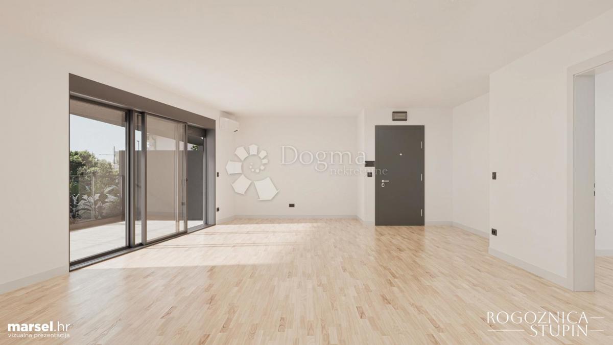 ROGOZNICA - NUOVO EDIFICIO MODERNO 2ª FILA DAL MARE