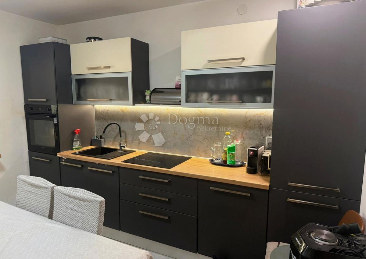 Allogio Buzovec, Čakovec, 74,85m2